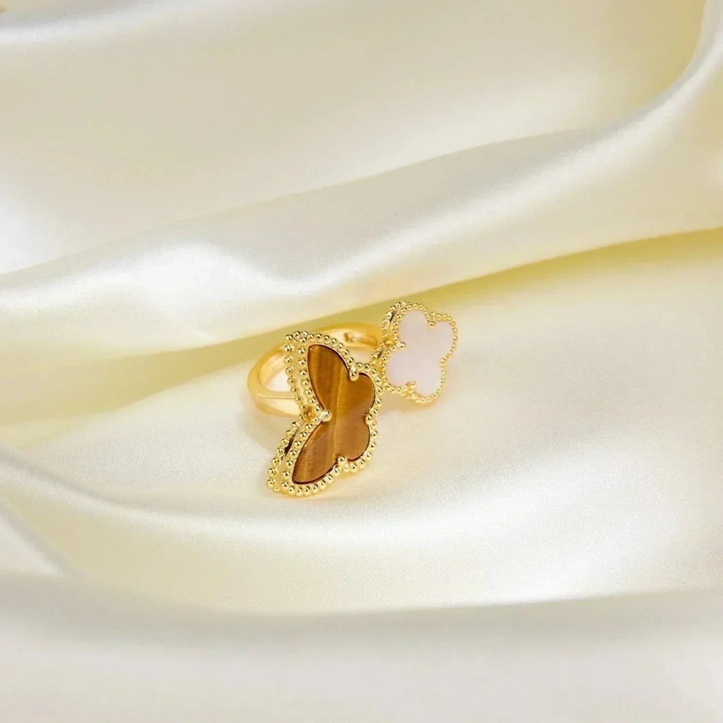 [Vellora-Opalyn]LUCKY BETWEEN THE FINGER RING