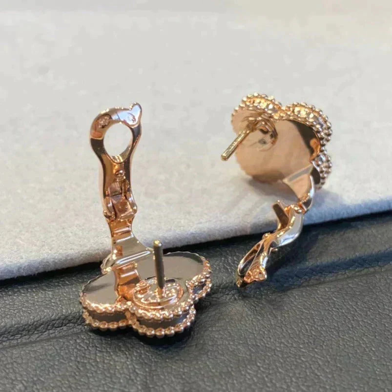 [Vellora-Opalyn]CLOVER MEDIUM 1 MOTIFS GRAY MOP  DIAMOND EARRINGS