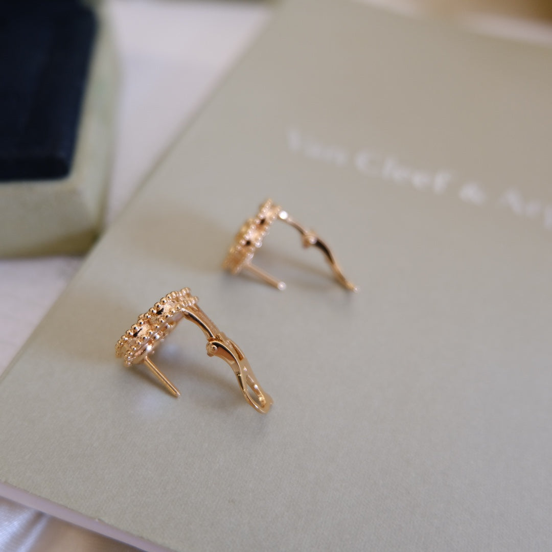 [Vellora-Opalyn]LUCKY PINK GOLD WHITE MOP EARRINGS
