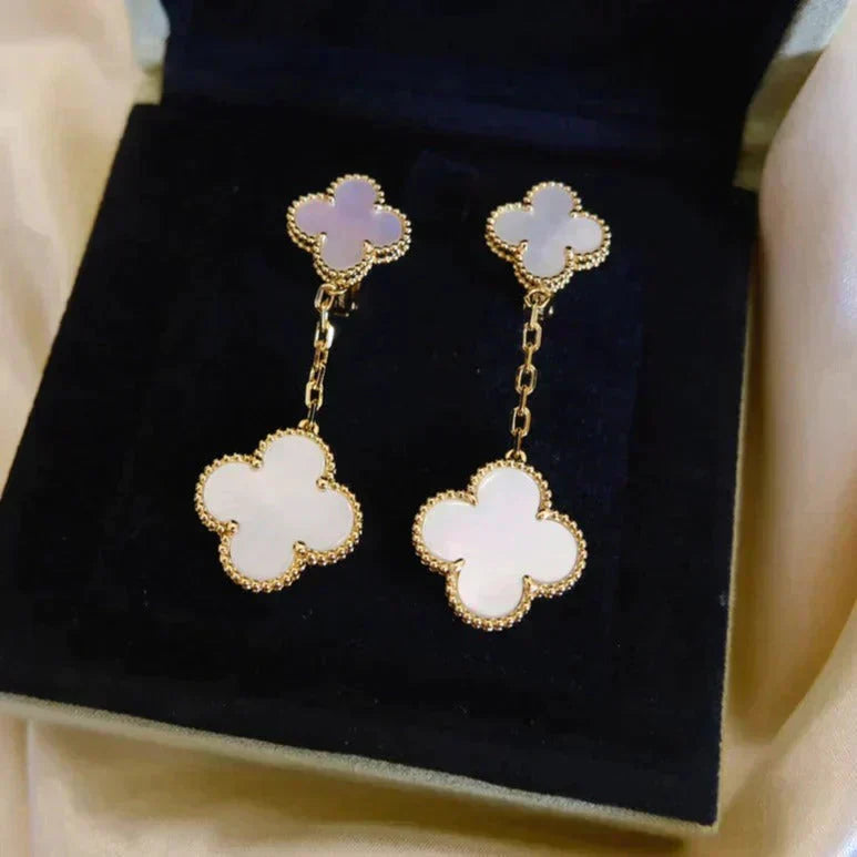 [Vellora-Opalyn]CLOVER 2 MOTIF WHITE MOP EARRINGS