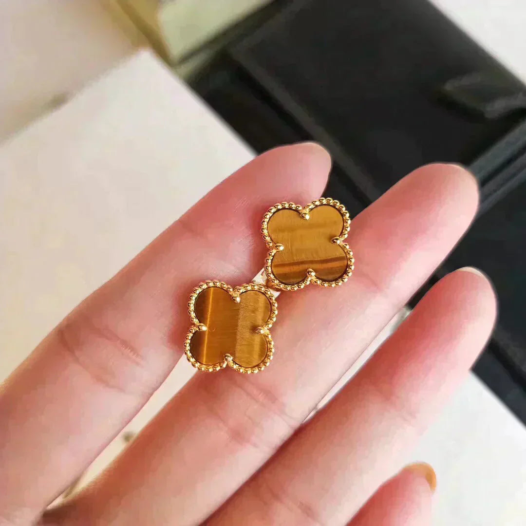 [Vellora-Opalyn]CLOVER MEDIUM 1 MOTIFS TIGER EYE EARRINGS