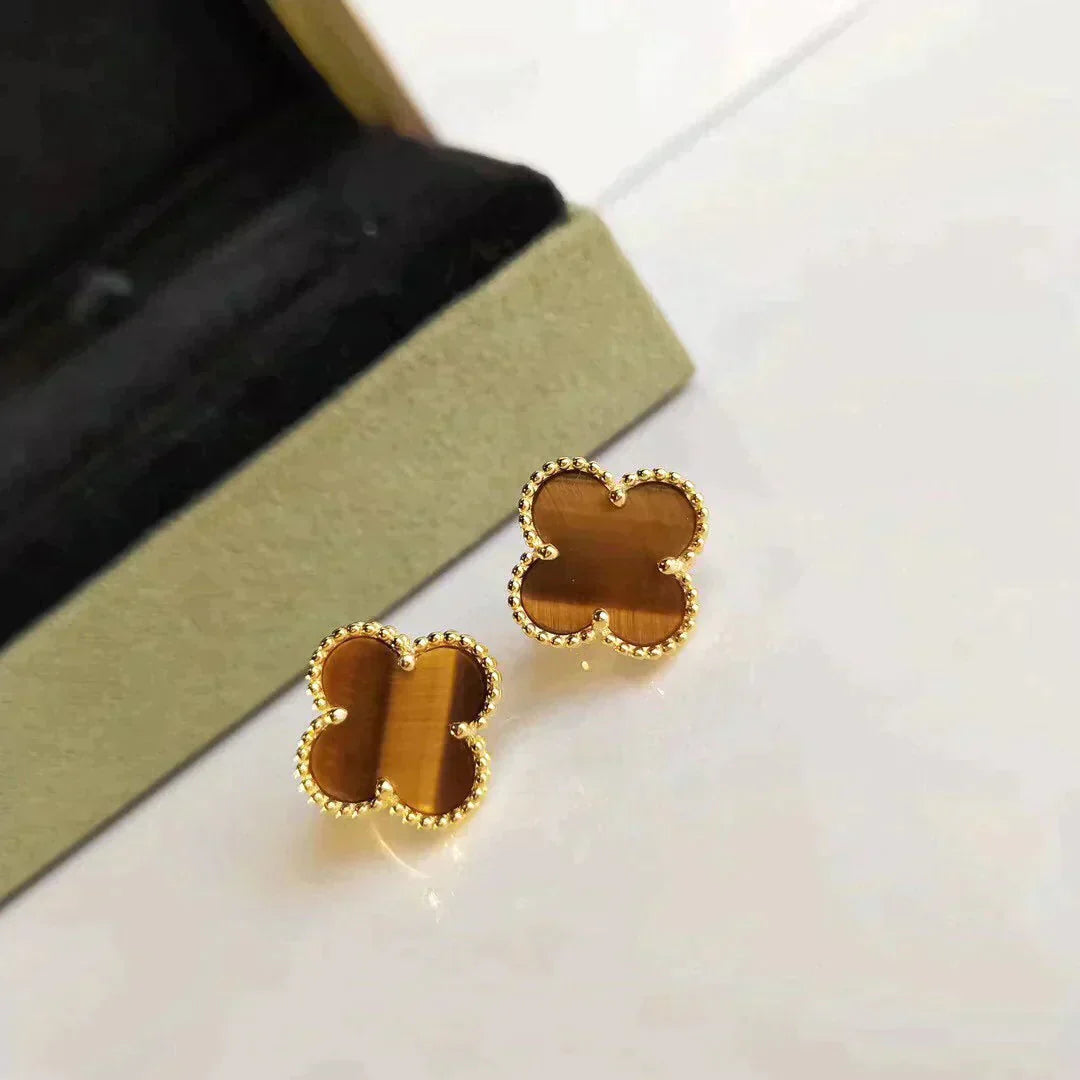 [Vellora-Opalyn]CLOVER MEDIUM 1 MOTIFS TIGER EYE EARRINGS