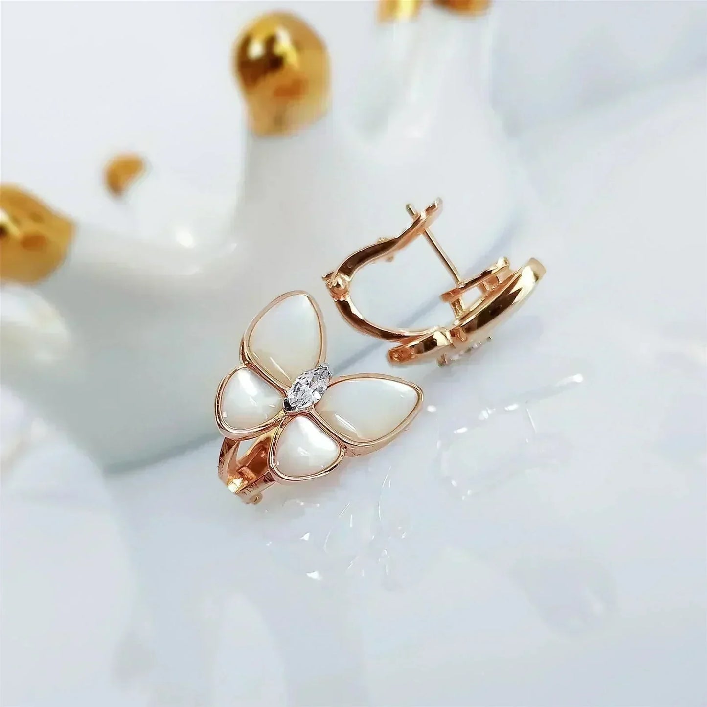 [Vellora-Opalyn]BUTTERFLY MOP DIAMOND EARRINGS