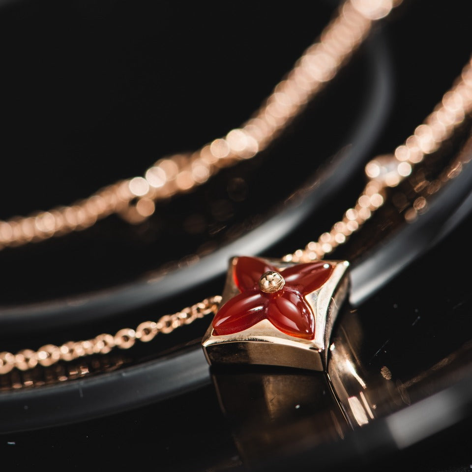 [Vellora-Opalyn]STAR NECKLACE PINK GOLD 1 DIAMOND