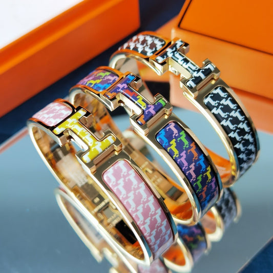 [Vellora-Opalyn]H HORSE BRACELET 12MM