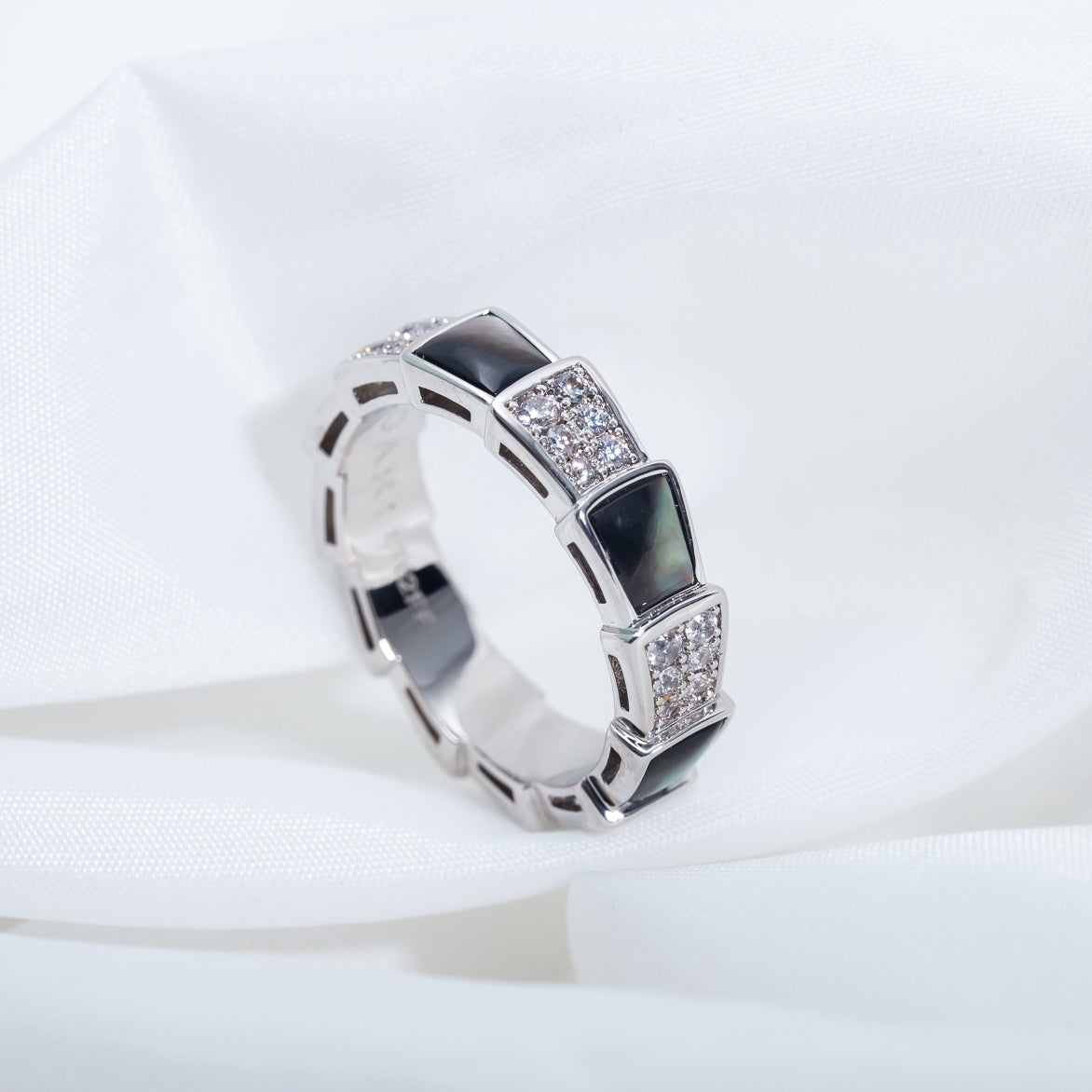 [Vellora-Opalyn]SERPENTI RING SILVER DIAMOND BLACK MOP 4MM