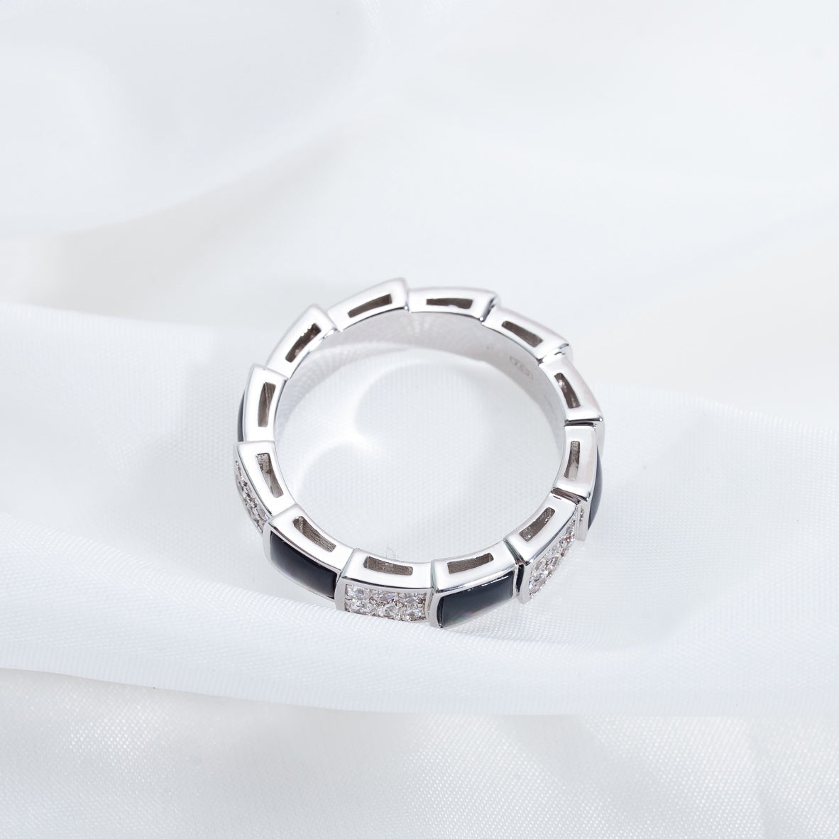 [Vellora-Opalyn]SERPENTI RING SILVER DIAMOND BLACK MOP 4MM