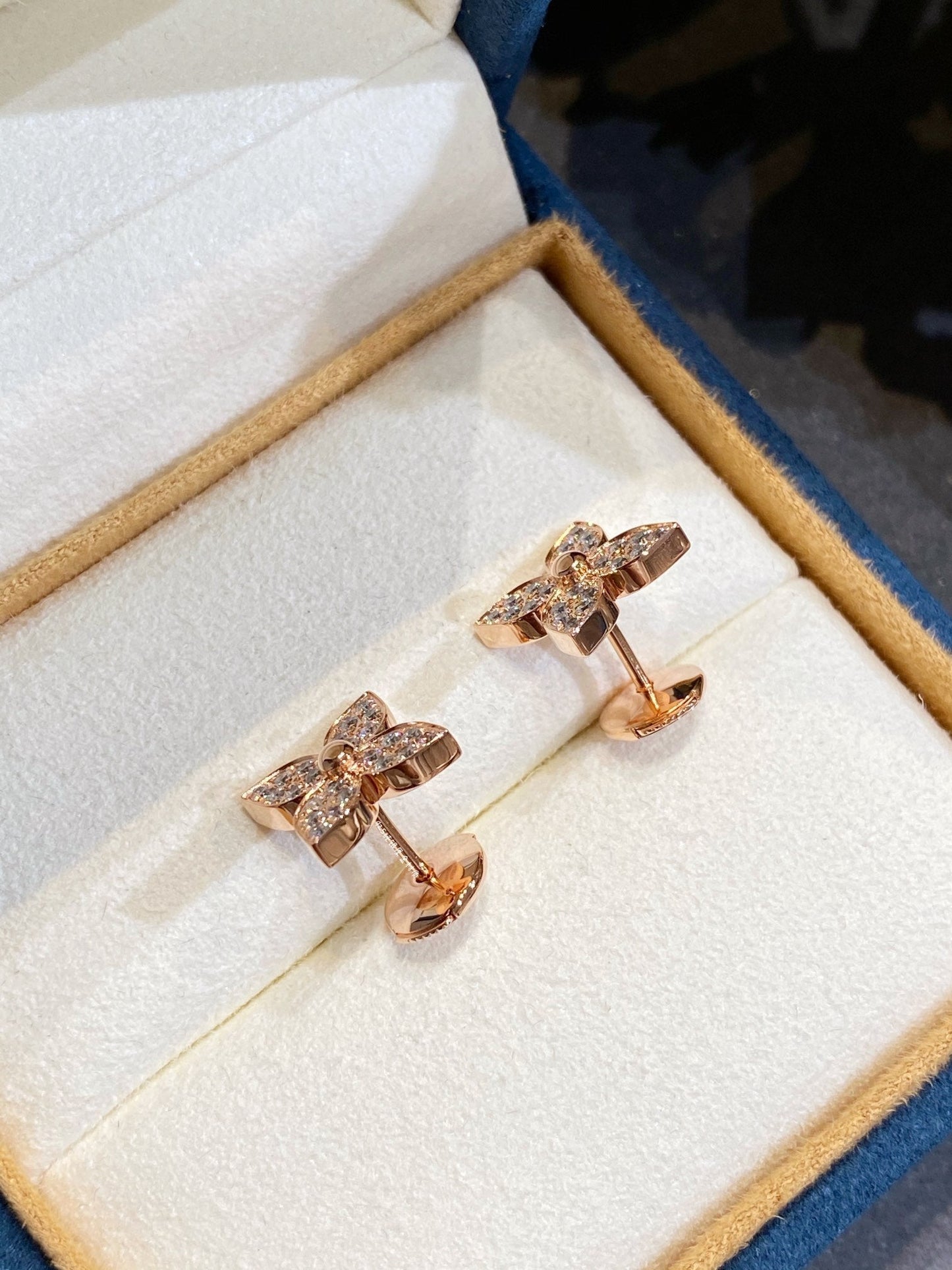 [Vellora-Opalyn]STAR DIAMOND EARRINGS