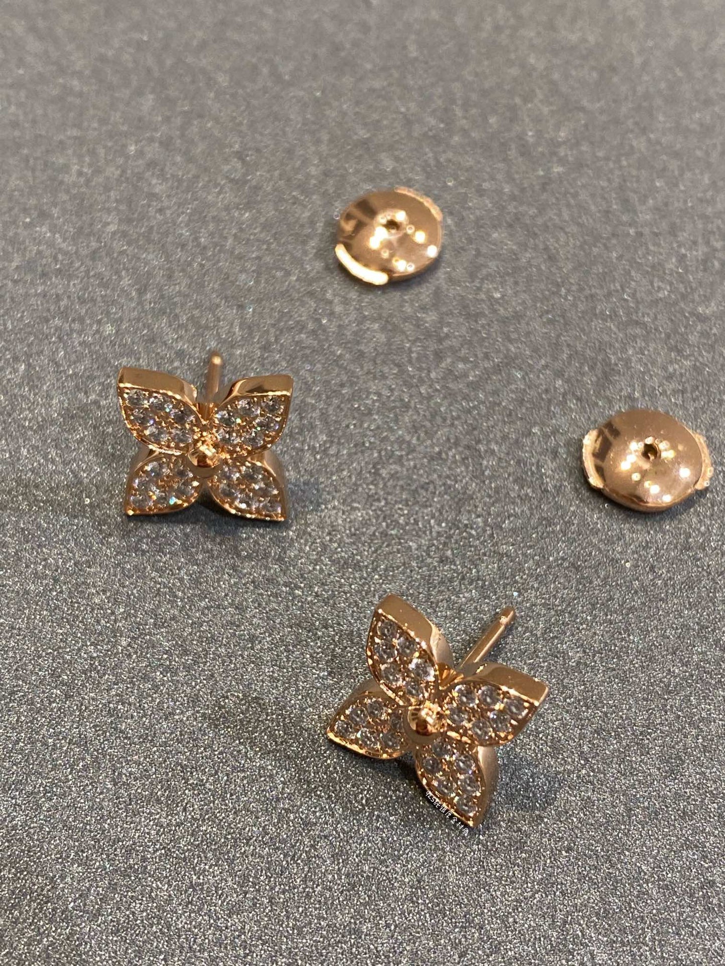 [Vellora-Opalyn]STAR DIAMOND EARRINGS