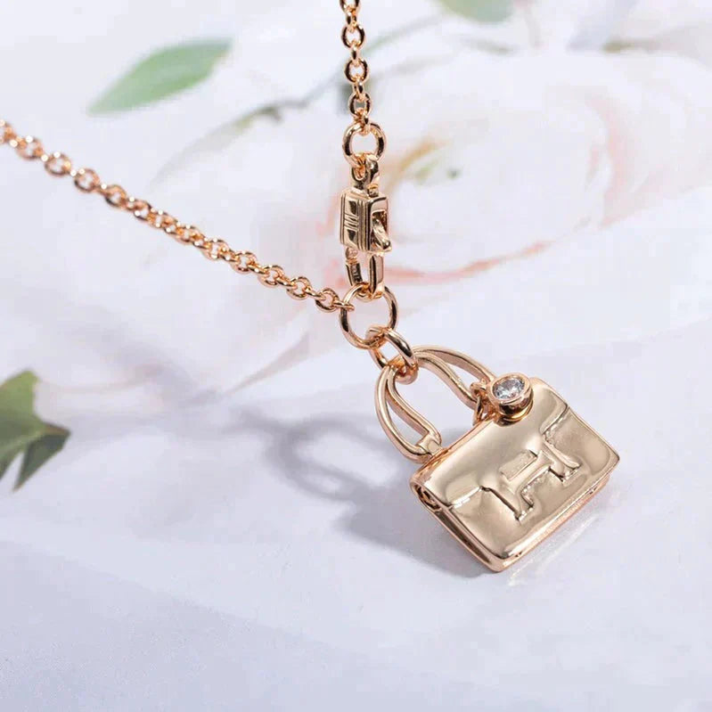 [Vellora-Opalyn]AMULETTE PEDANT ROSE GOLD NECKLACE