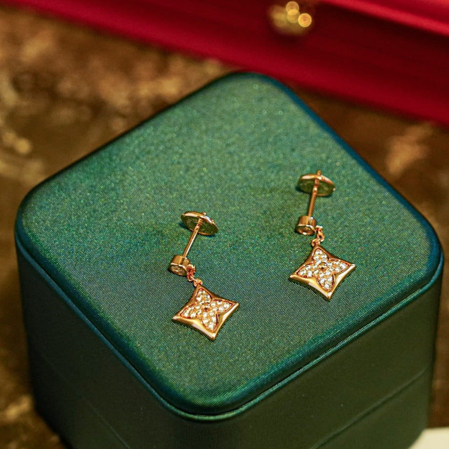 [Vellora-Opalyn]STAR DIAMONDS EARRINGS GOLD