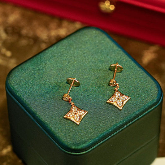 [Vellora-Opalyn]STAR DIAMONDS EARRINGS GOLD