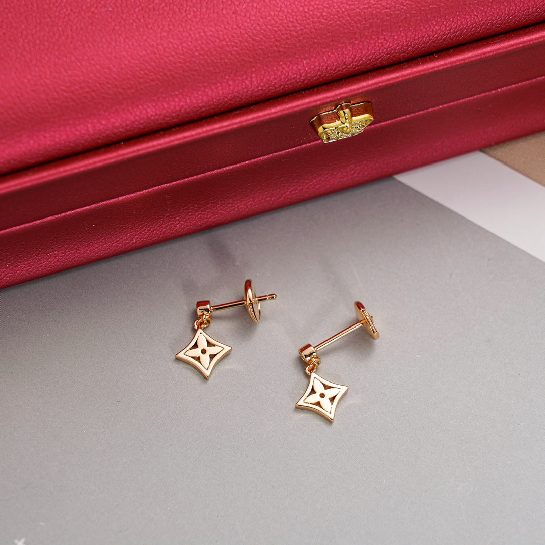 [Vellora-Opalyn]STAR EARRINGS GOLD