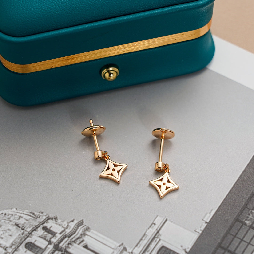 [Vellora-Opalyn]STAR EARRINGS GOLD