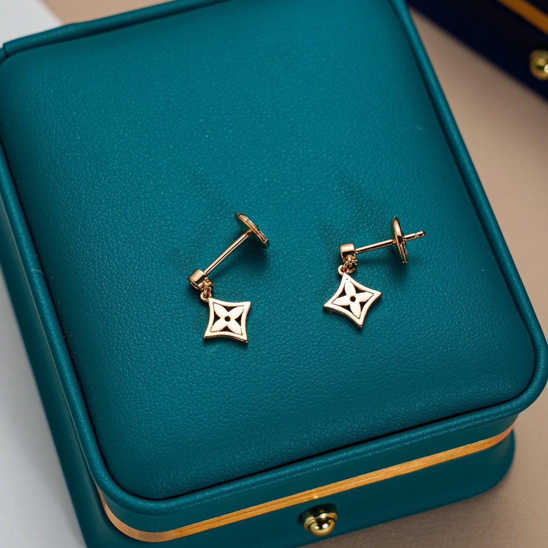 [Vellora-Opalyn]STAR EARRINGS GOLD