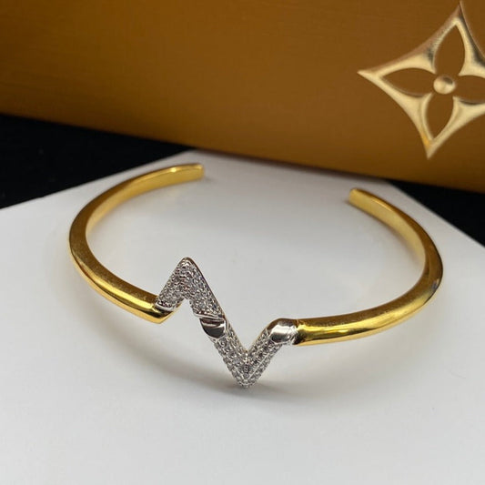 [Vellora-Opalyn]VOLTE UPSITE DOWN DIAMOND GOLD OPEN BRACELET