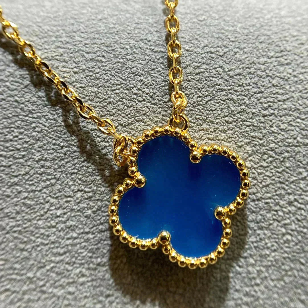 [Vellora-Opalyn]CLOVER 15MM BLUE AGATE NECKLACE