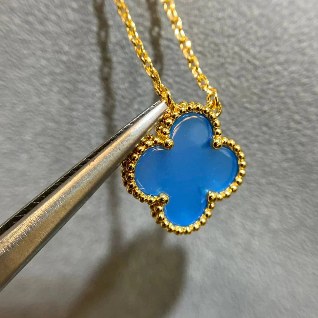 [Vellora-Opalyn]CLOVER 15MM BLUE AGATE NECKLACE
