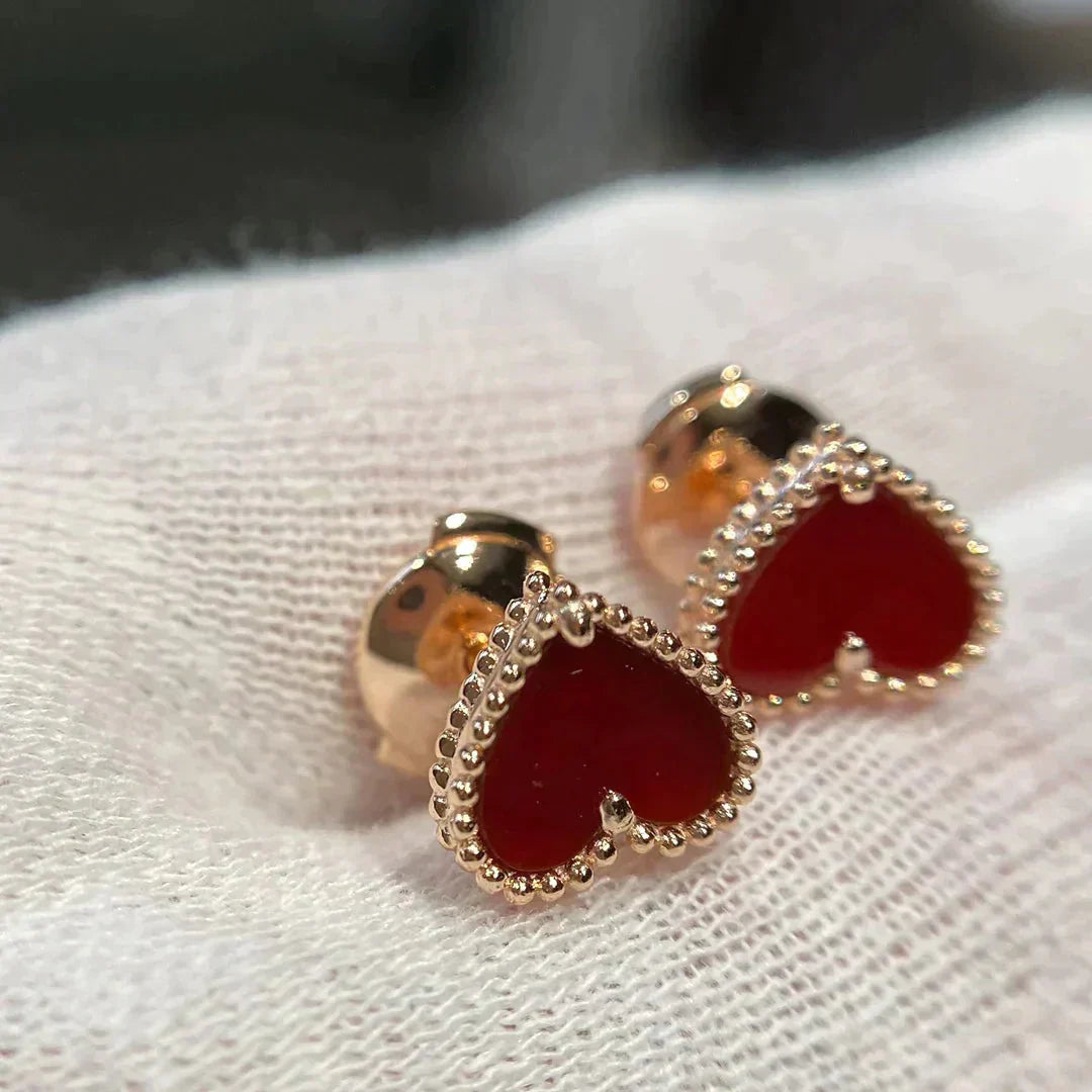 [Vellora-Opalyn]HEART CARNELIAN STUD EARRINGS