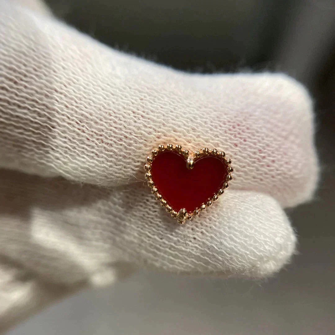 [Vellora-Opalyn]HEART CARNELIAN STUD EARRINGS