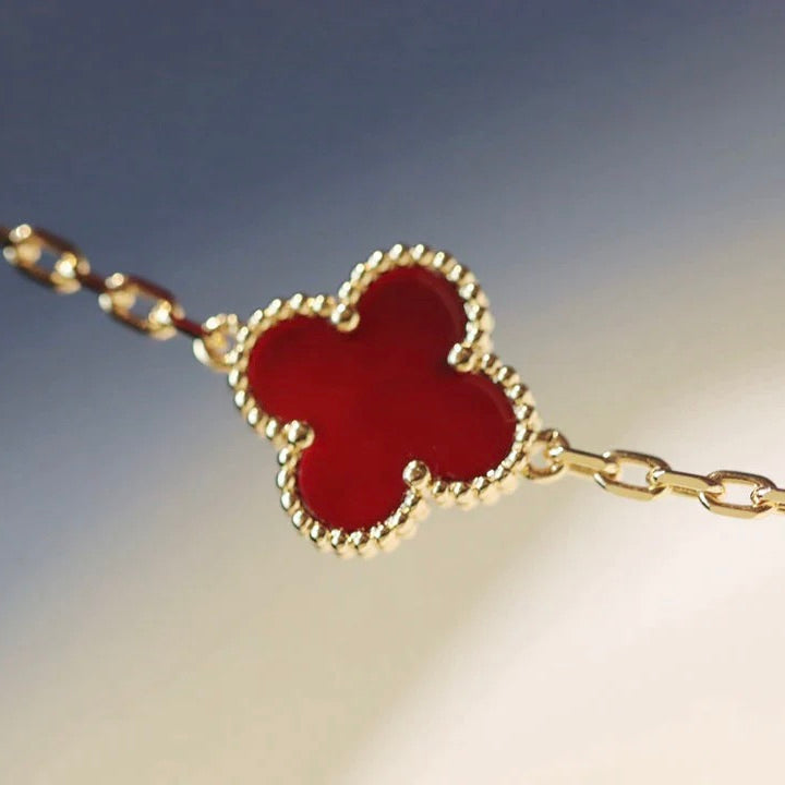 [Vellora-Opalyn]CLOVER 20 MOTIFS CARNELIAN NECKLACE