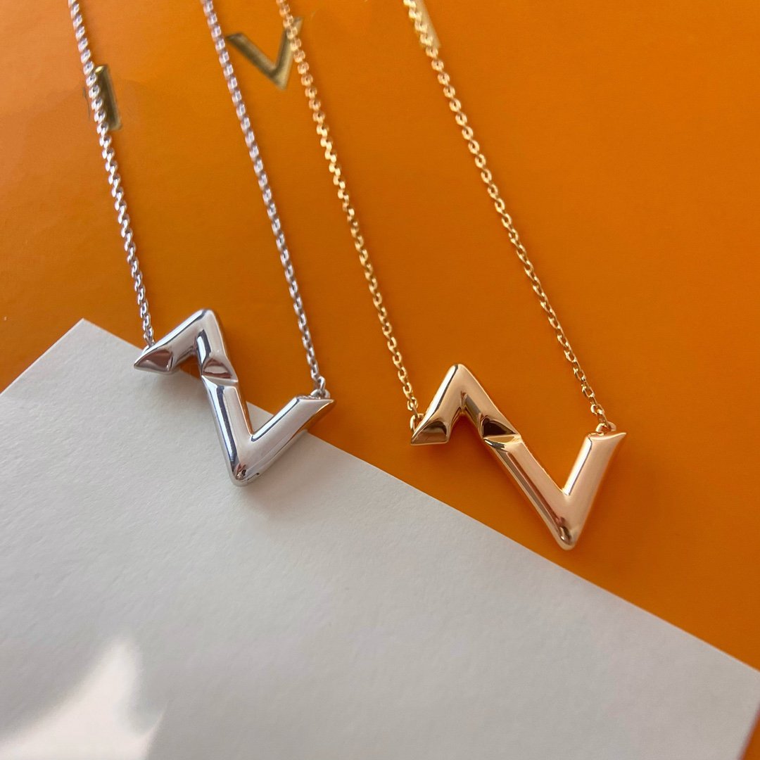 [Vellora-Opalyn]VOLTE UPSIDE DOWN NECKLACE