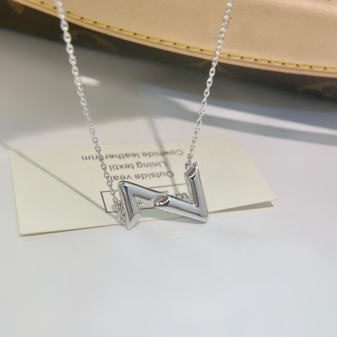 [Vellora-Opalyn]VOLTE UPSIDE DOWN NECKLACE
