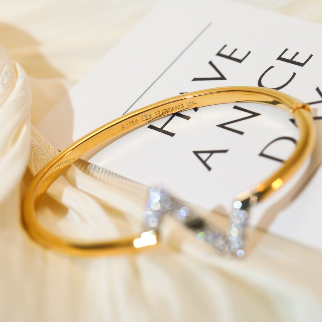 [Vellora-Opalyn]VOLTE UPSITE DOWN GOLD DIAMOND BRACELET