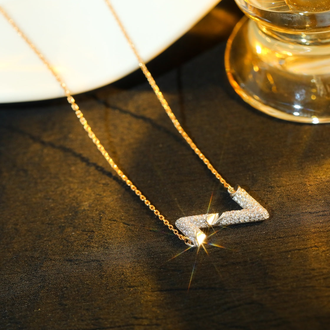 [Vellora-Opalyn]VOLT SILVER DIAMOND PEDANT NECKLACE