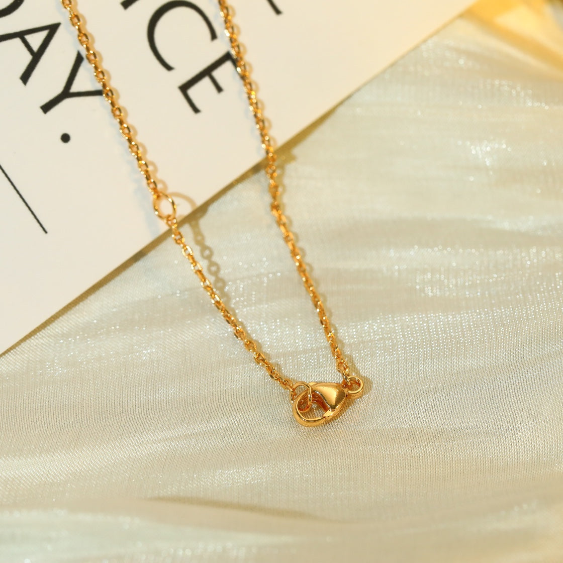 [Vellora-Opalyn]VOLT SILVER DIAMOND PEDANT NECKLACE