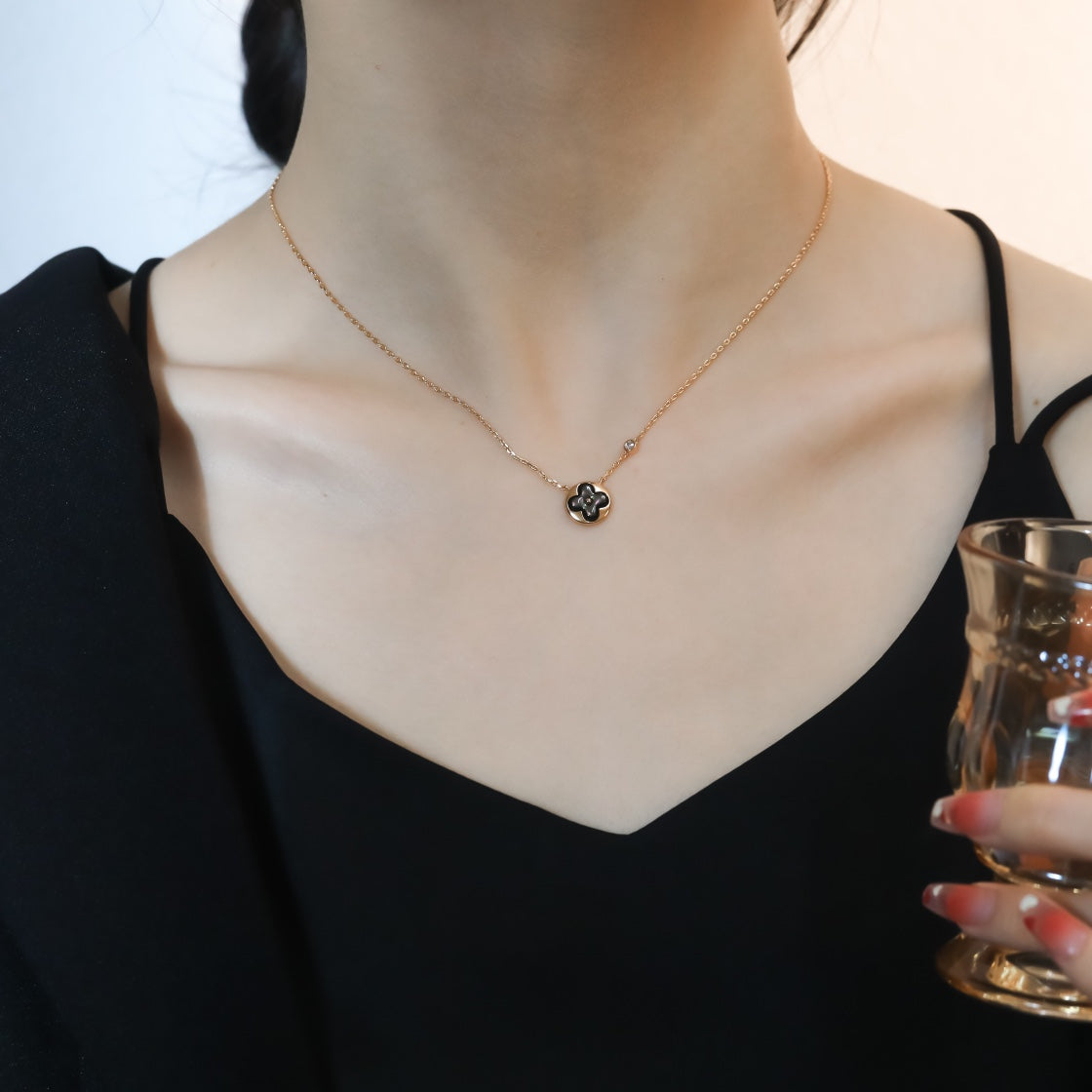 [Vellora-Opalyn]SUN PEDANT PINK GOLD 1 DIAMOND NECKLACE