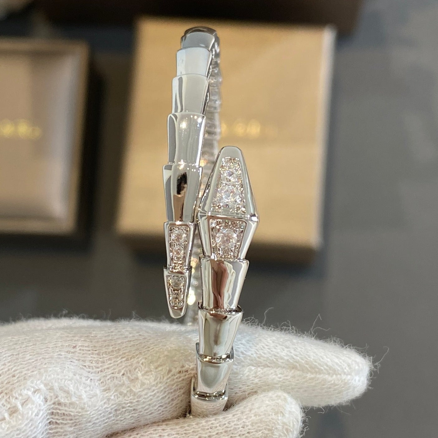 [Vellora-Opalyn]SERPENTI BRACELET DIAMONDS SILVER