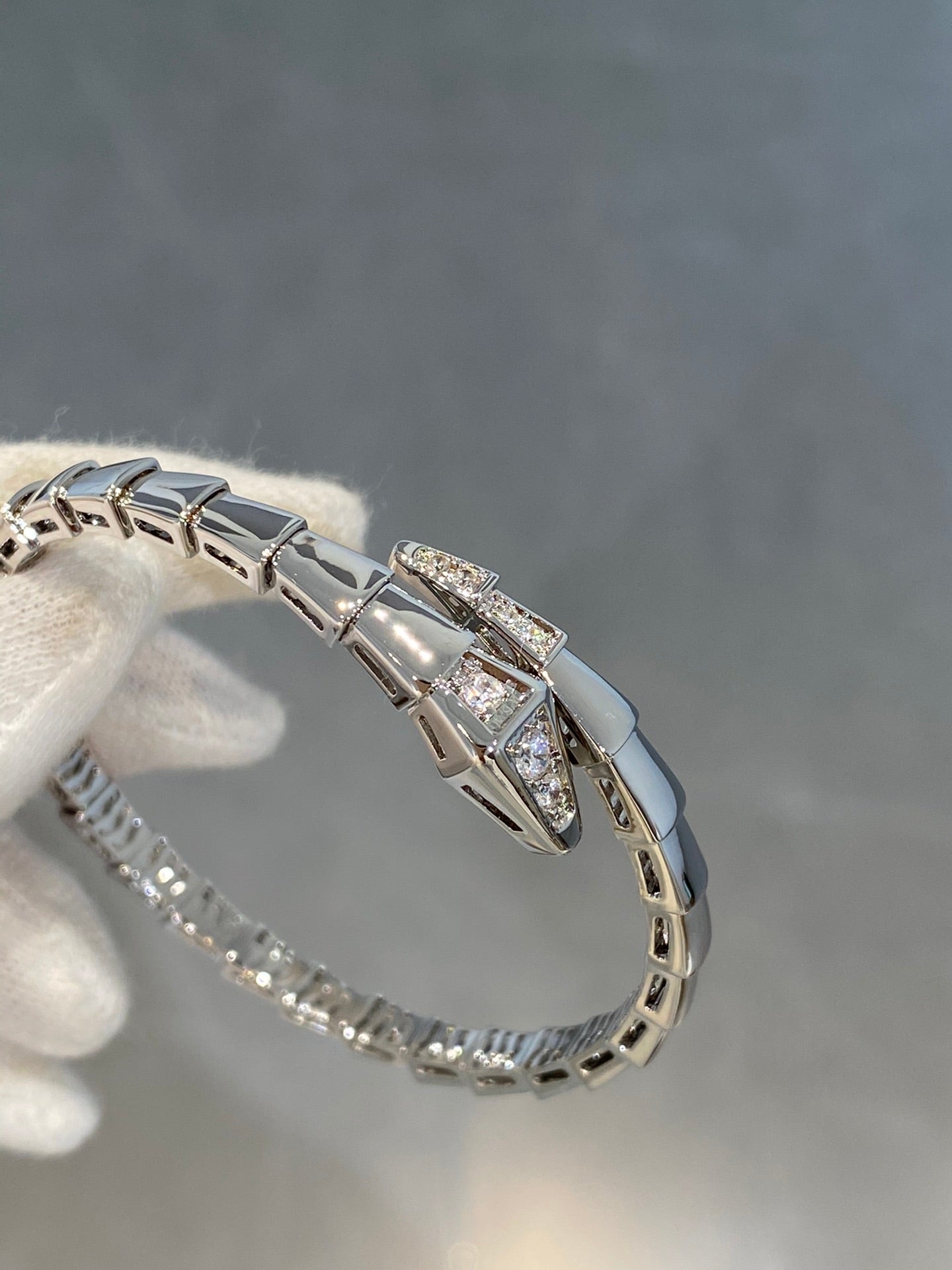 [Vellora-Opalyn]SERPENTI BRACELET DIAMONDS SILVER