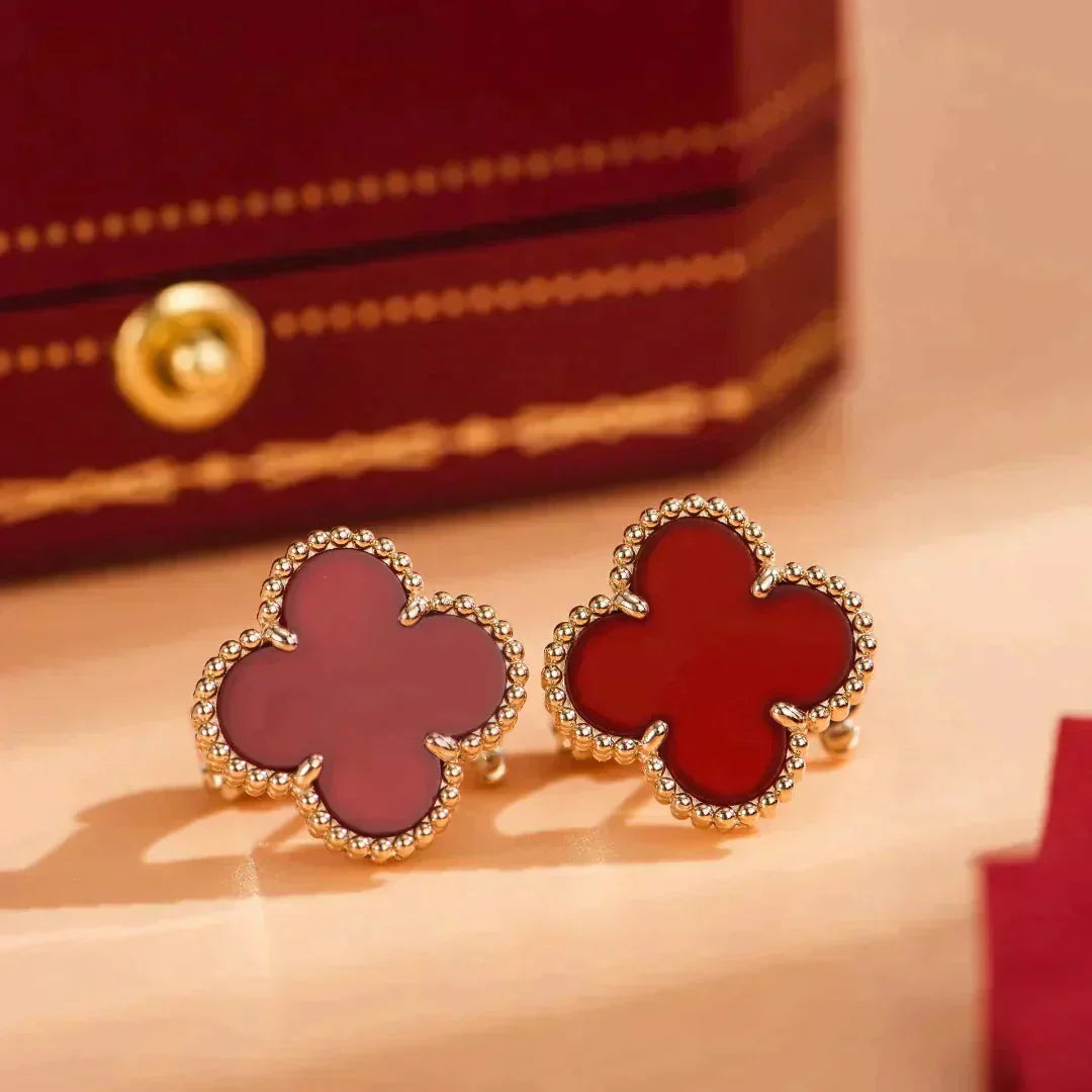 [Vellora-Opalyn]CLOVER MEDIUM 1 MOTIFS CARNELIAN  EARRINGS