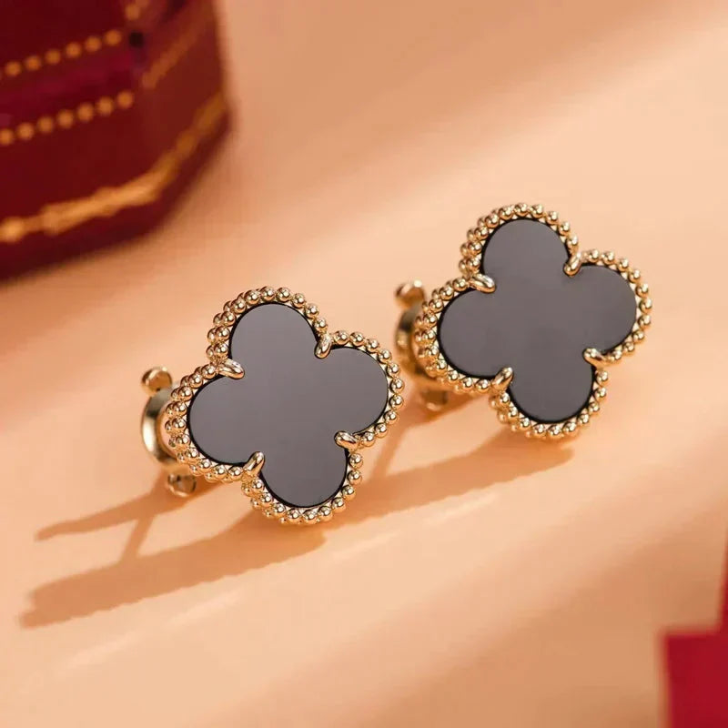 [Vellora-Opalyn]CLOVER MEDIUM 1 MOTIFS  ONYX STUD EARRINGS