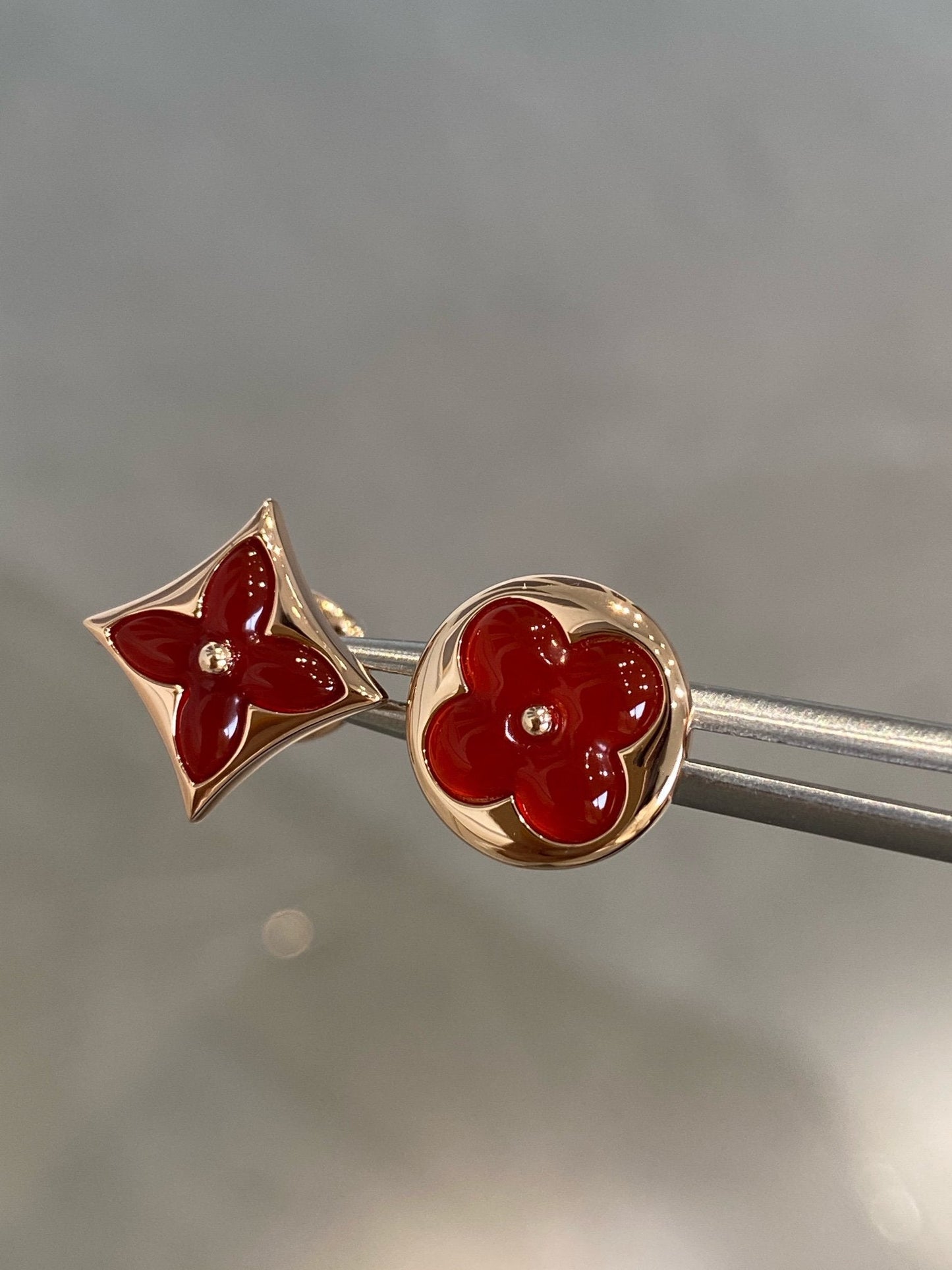 [Vellora-Opalyn]STAR AND SUN PINK GOLD CARNELIAN STUD EARRINGS