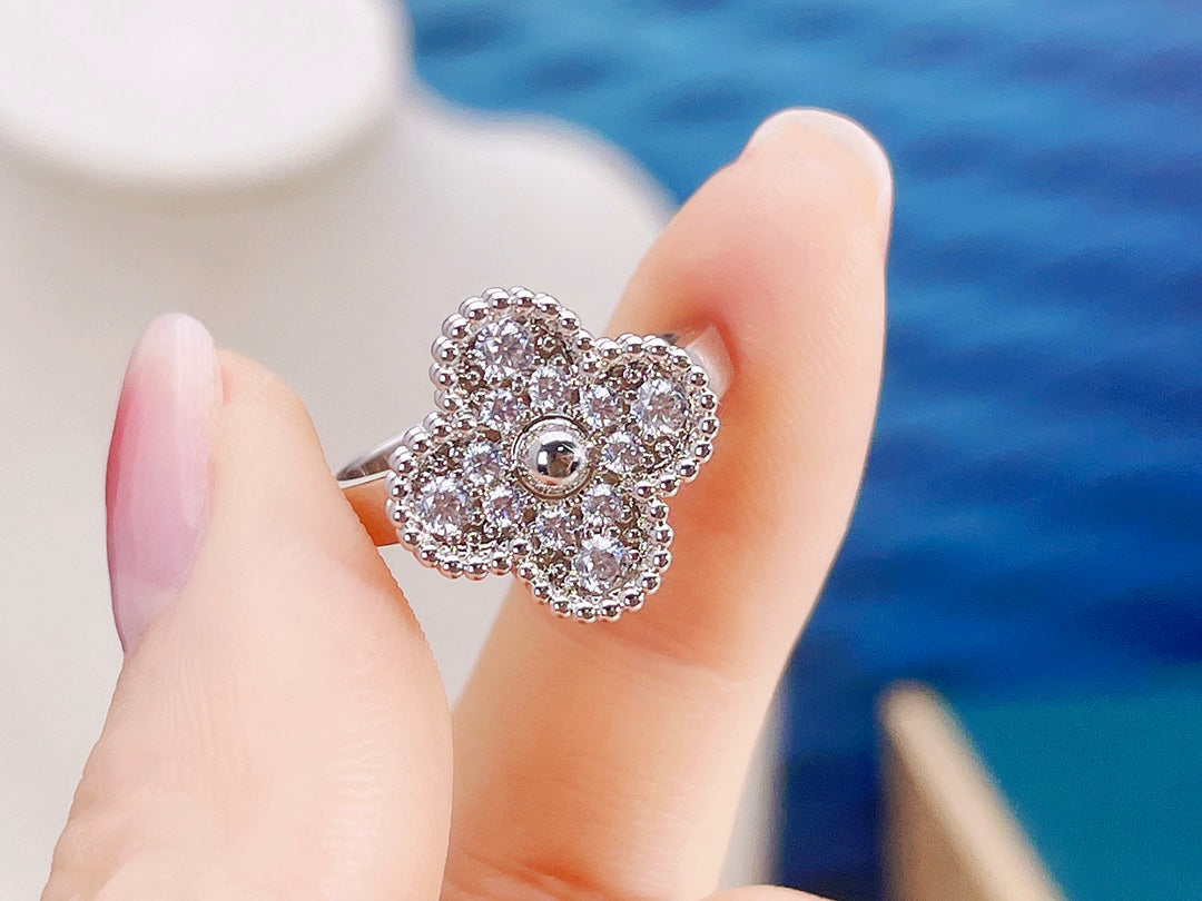 [Vellora-Opalyn]CLOVER DIAMOND RING