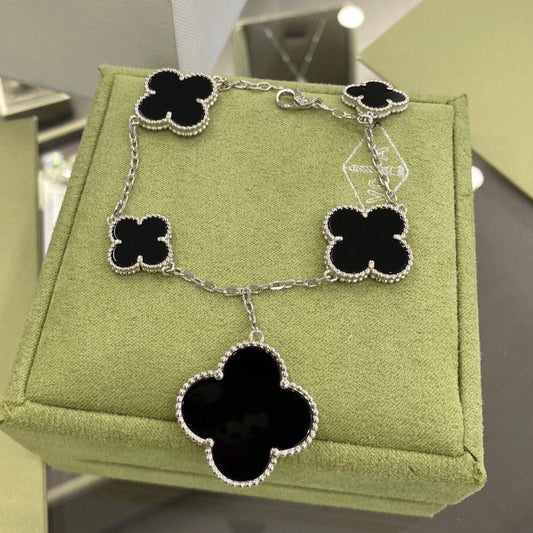 [Vellora-Opalyn]CLOVER 5 MOTIFS SIVLER ONYX BRACELET