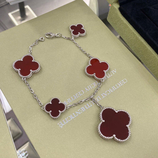 [Vellora-Opalyn]CLOVER 5 MOTIFS SIVLER CARNELIAN BRACELET