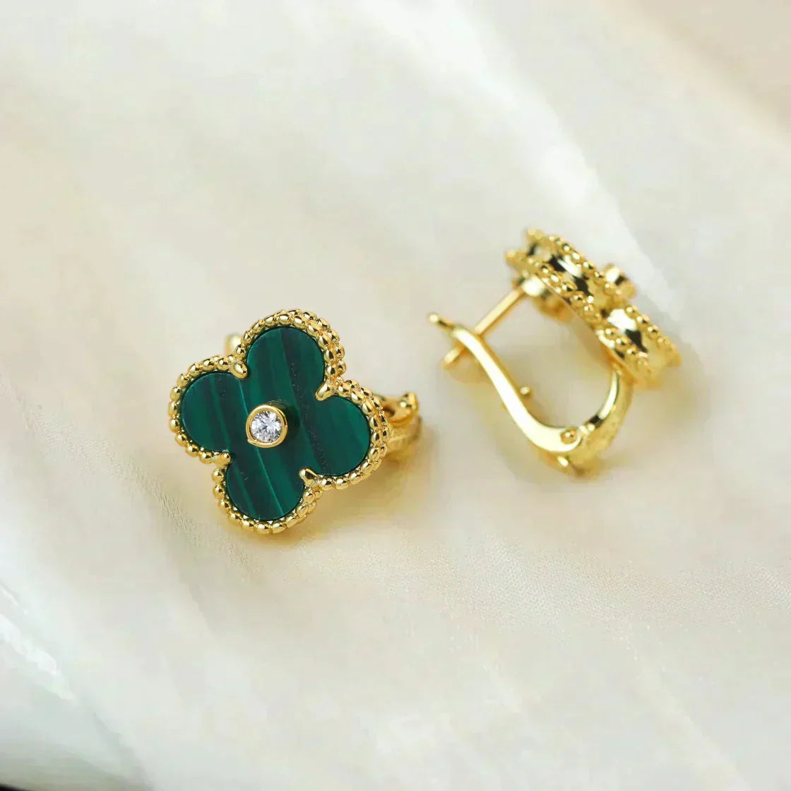 [Vellora-Opalyn]CLOVER MEDIUM 1 MOTIFS MALACHITE DIAMOND EARRINGS