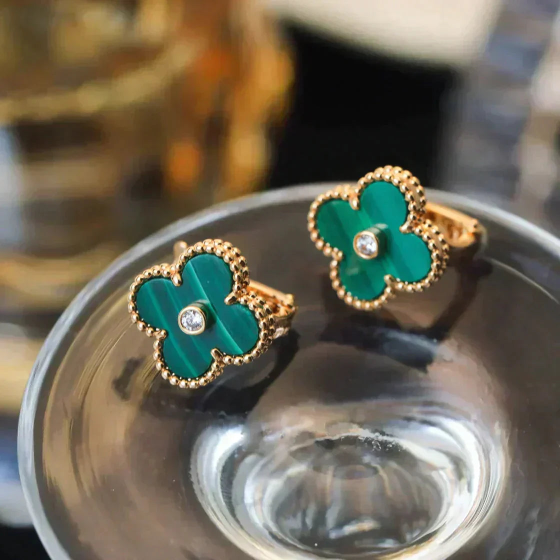 [Vellora-Opalyn]CLOVER MEDIUM 1 MOTIFS MALACHITE DIAMOND EARRINGS