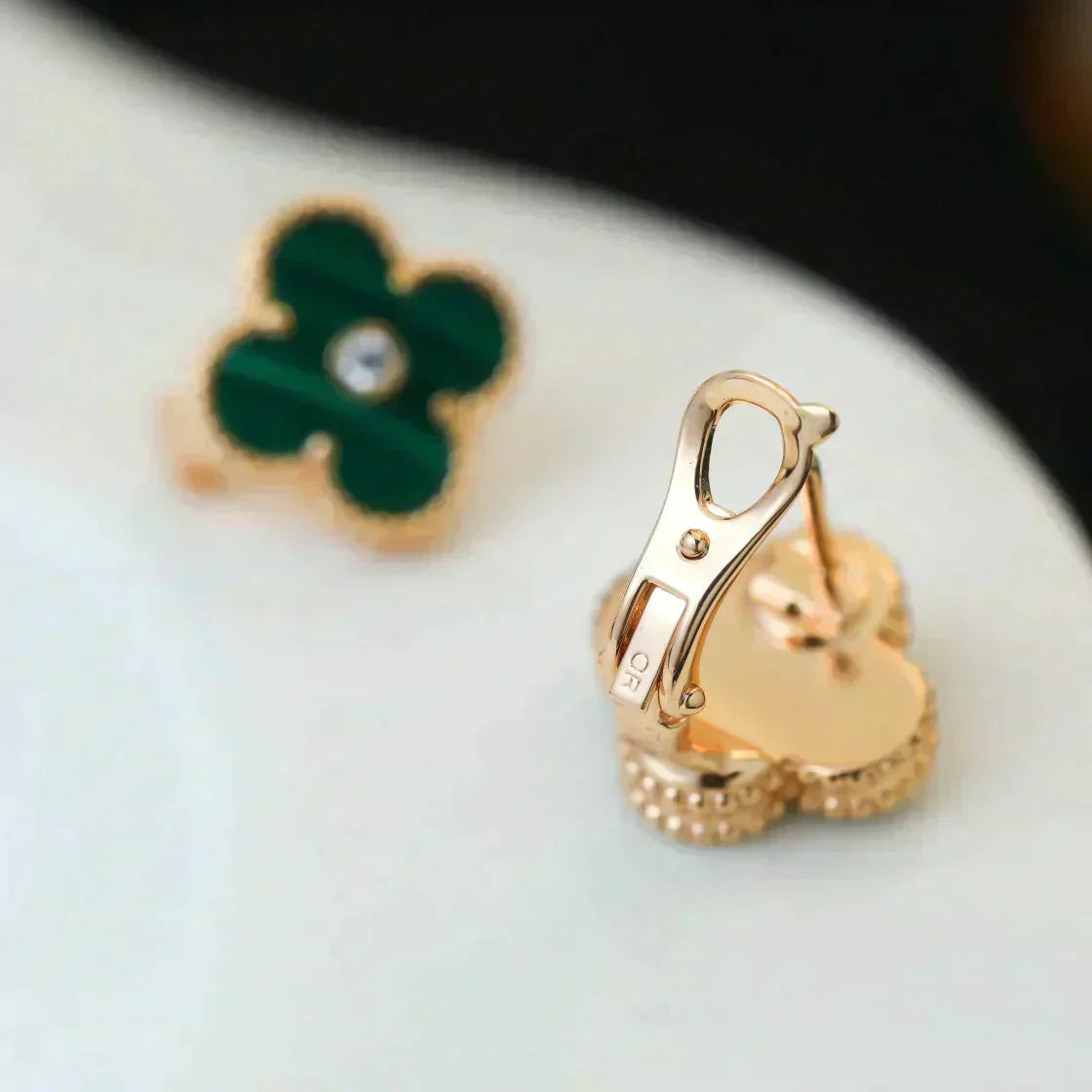 [Vellora-Opalyn]CLOVER MEDIUM 1 MOTIFS MALACHITE DIAMOND EARRINGS