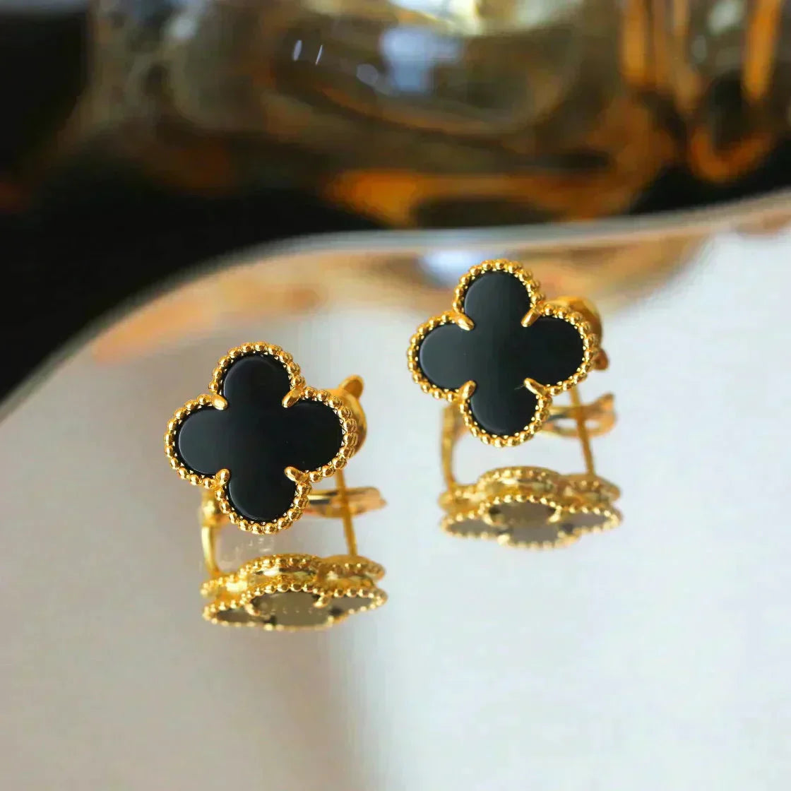 [Vellora-Opalyn]CLOVER MEDIUM 1 MOTIFS  ONYX STUD EARRINGS