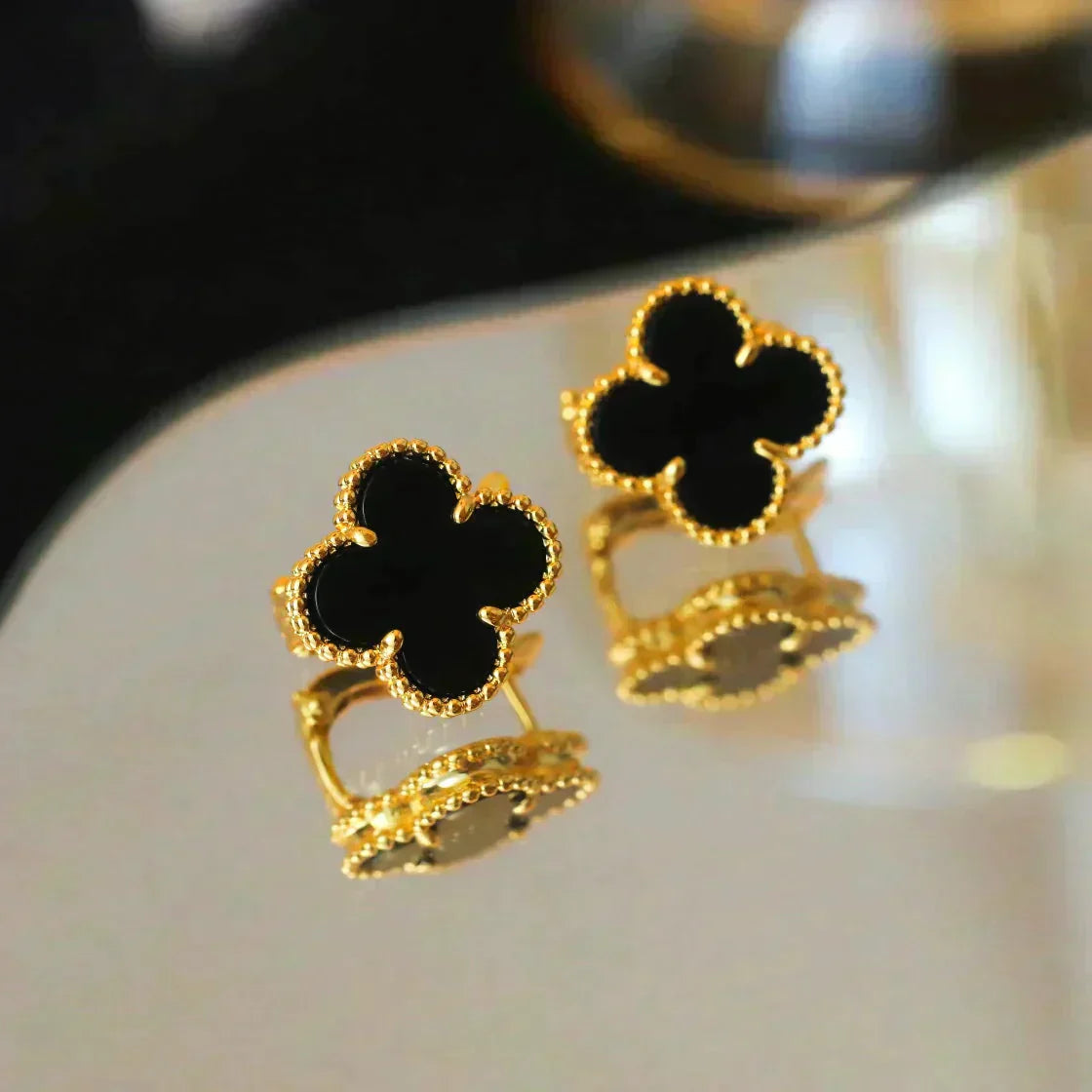 [Vellora-Opalyn]CLOVER MEDIUM 1 MOTIFS  ONYX STUD EARRINGS