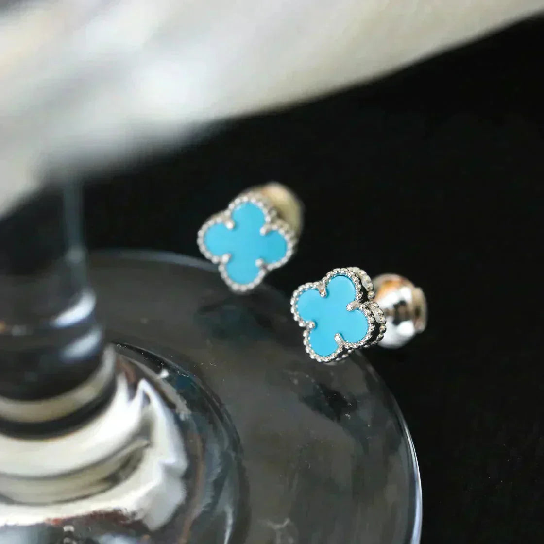 [Vellora-Opalyn]CLOVER MINI 9.5MM ONYX STUD EARRINGS SILVER