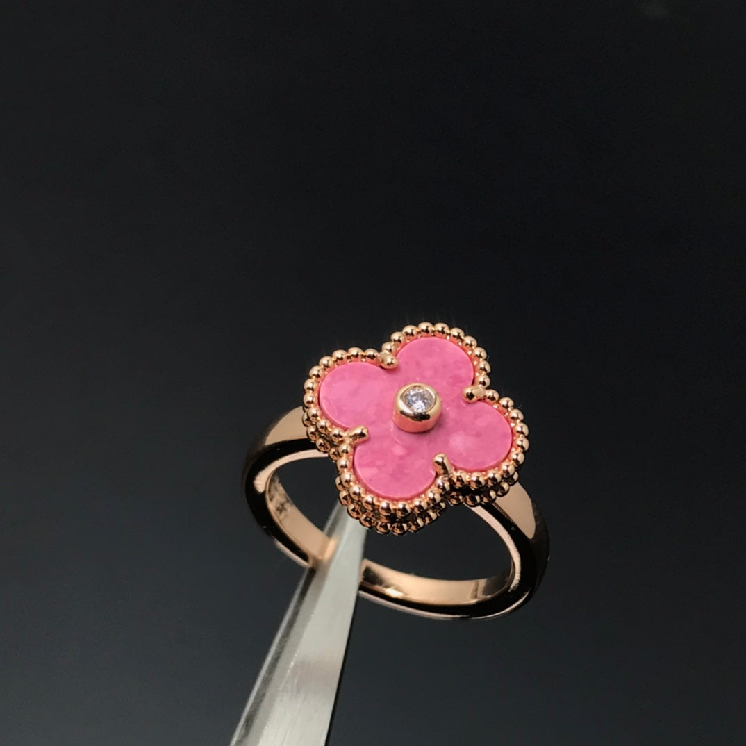 [Vellora-Opalyn]CLOVER RHODONITE ROSE GOLD RING