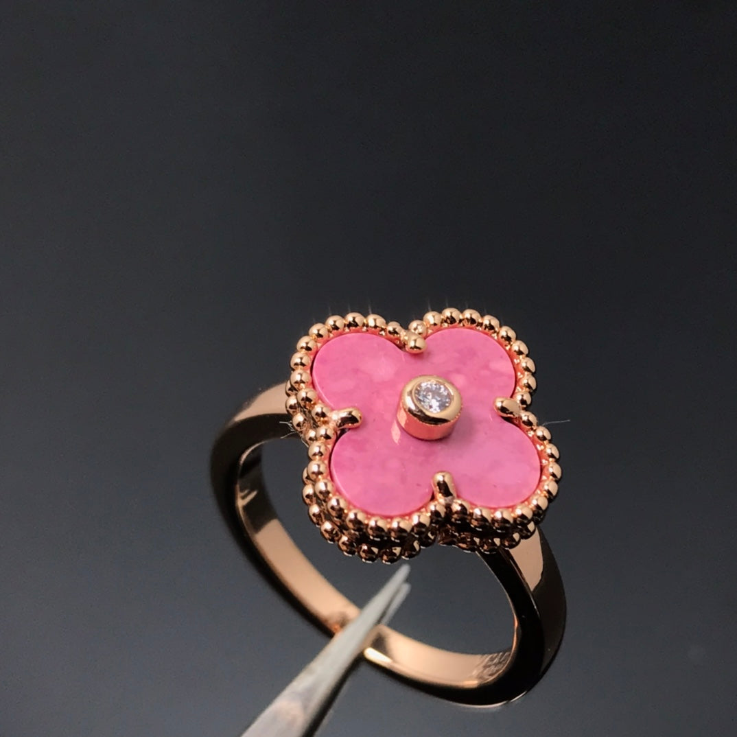[Vellora-Opalyn]CLOVER RHODONITE ROSE GOLD RING
