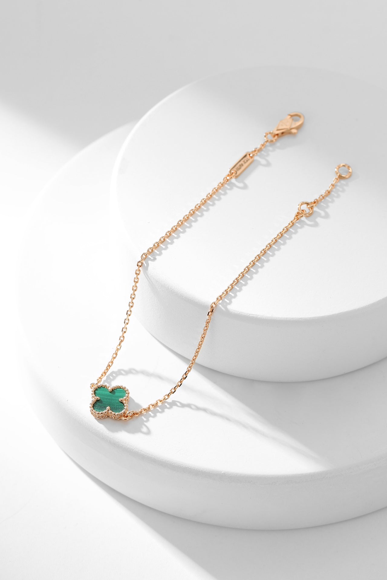 [Vellora-Opalyn]CLOVER BRACELET MALACHITE 1 MOTIF