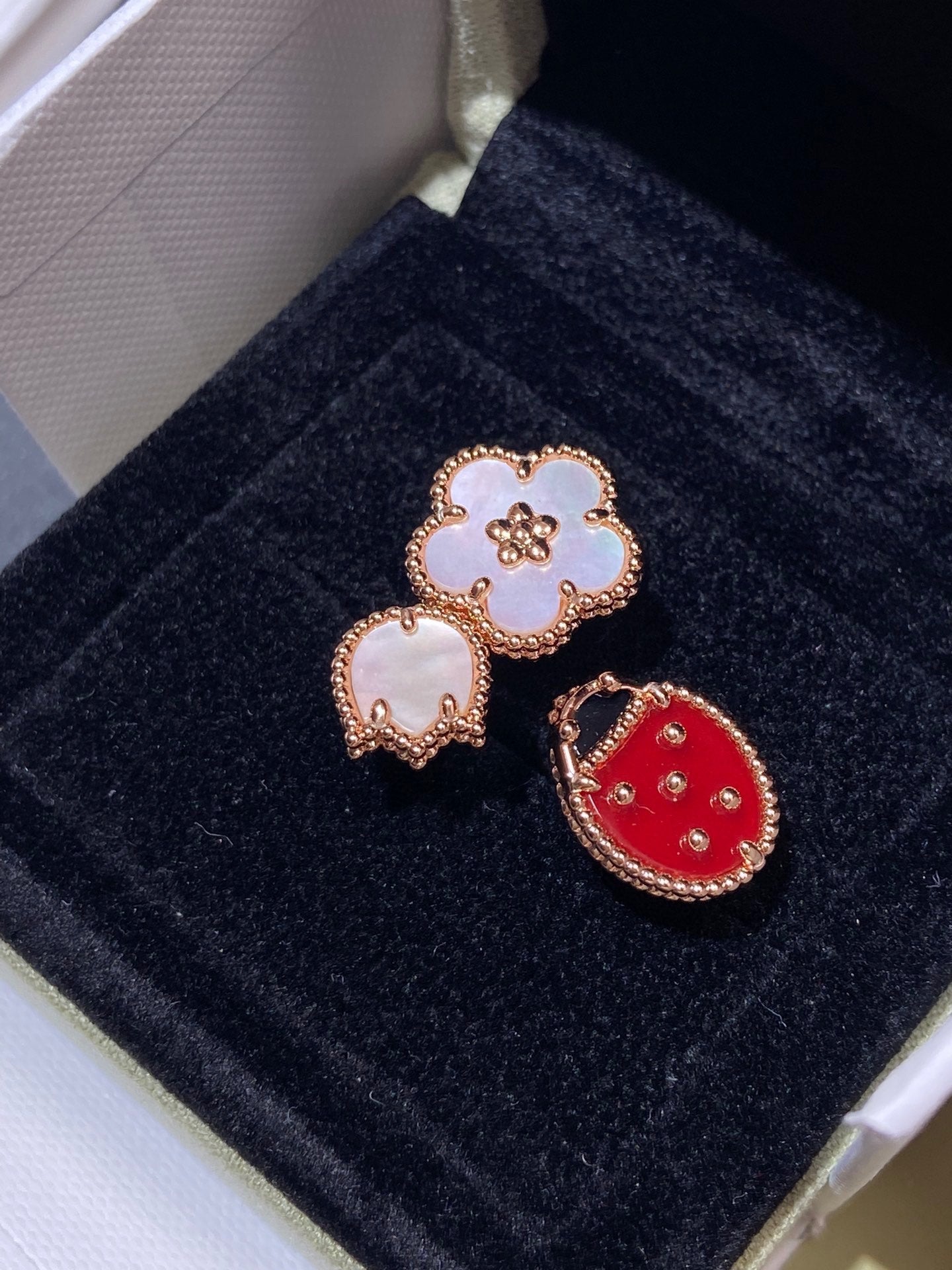 [Vellora-Opalyn]LUCKY 3 MOTIF ROSE GOLD RING