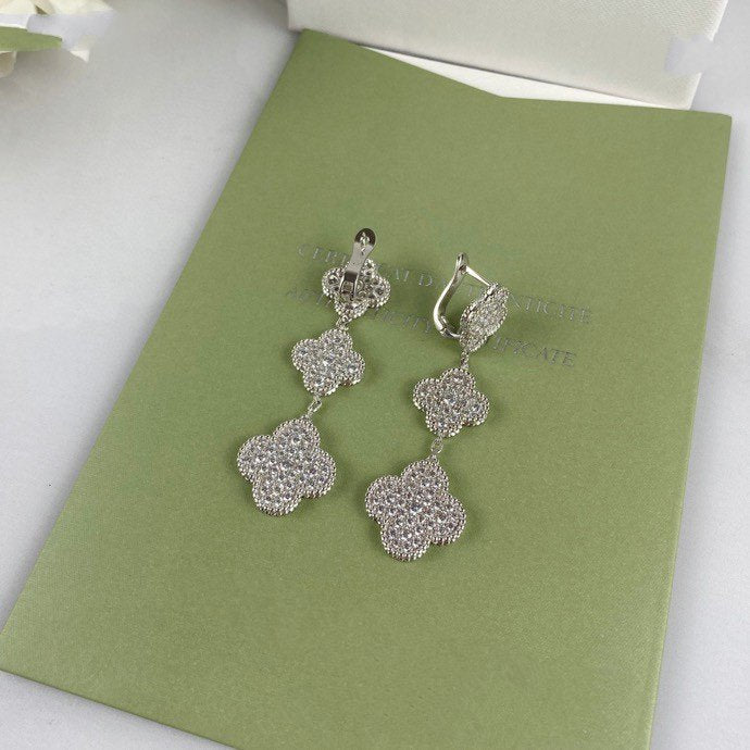 [Vellora-Opalyn]CLOVER 3 MOTIF DIAMOND SILVER DROP EARRINGS